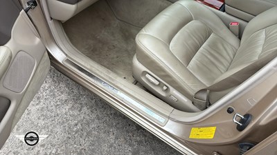 Lot 180 - 1998 LEXUS LS400 AUTO