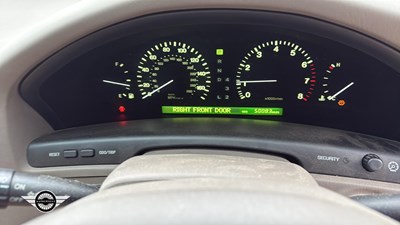 Lot 180 - 1998 LEXUS LS400 AUTO
