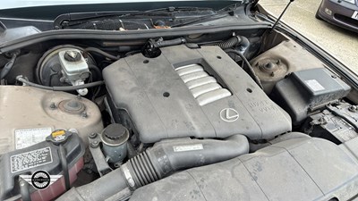 Lot 180 - 1998 LEXUS LS400 AUTO