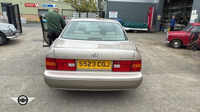 Lot 180 - 1998 LEXUS LS400 AUTO