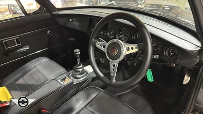Lot 186 - 1979 MG B GT