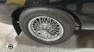 Lot 186 - 1979 MG B GT