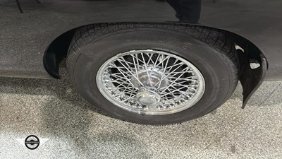 Lot 186 - 1979 MG B GT