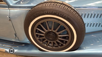 Lot 70 - 2002 BEAUFORD