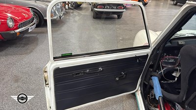 Lot 72 - 1971 AUSTIN MINI RACE CAR