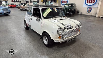 Lot 72 - 1971 AUSTIN MINI RACE CAR