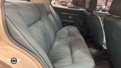 Lot 90 - 1973 VAUXHALL VICTOR