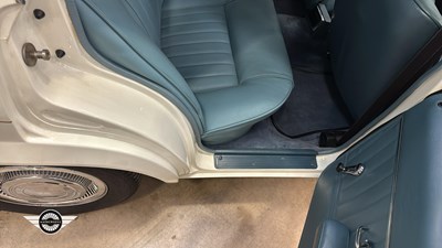 Lot 90 - 1973 VAUXHALL VICTOR