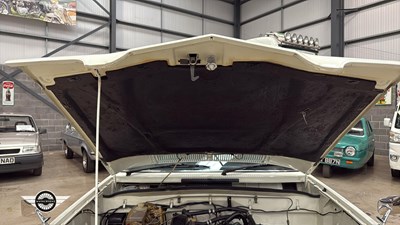 Lot 90 - 1973 VAUXHALL VICTOR