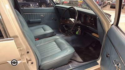 Lot 90 - 1973 VAUXHALL VICTOR