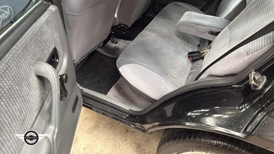 Lot 104 - 1988 FORD ESCORT GHIA