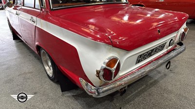 Lot 218 - 1965 FORD CORTINA