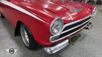 Lot 218 - 1965 FORD CORTINA