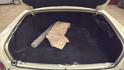 Lot 438 - 1975 ROLLS ROYCE