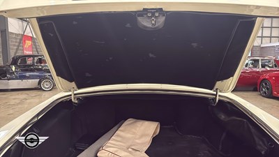 Lot 438 - 1975 ROLLS ROYCE