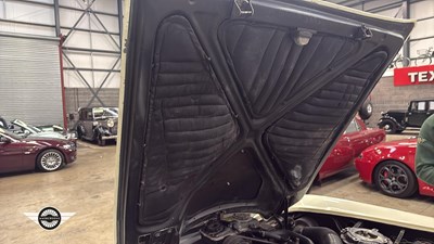 Lot 438 - 1975 ROLLS ROYCE