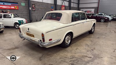 Lot 438 - 1975 ROLLS ROYCE