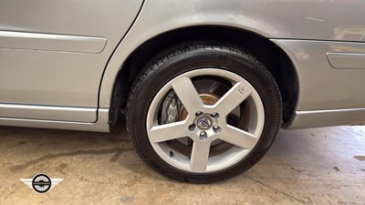 Lot 222 - 2006 VOLVO V70 R