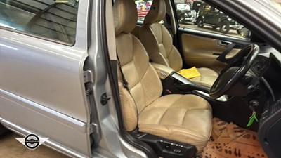 Lot 222 - 2006 VOLVO V70 R