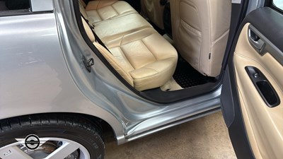 Lot 222 - 2006 VOLVO V70 R