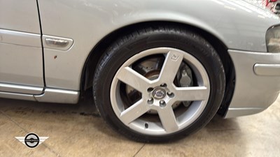 Lot 222 - 2006 VOLVO V70 R