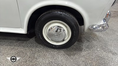 Lot 228 - 1967 AUSTIN 1100