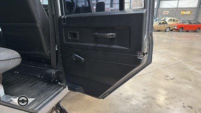 Lot 136 - 2016 LAND ROVER DEFENDER 110 D/C P-U