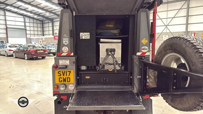 Lot 136 - 2016 LAND ROVER DEFENDER 110 D/C P-U