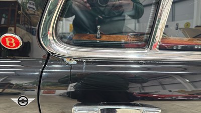 Lot 246 - 2000 BENTLEY ARNAGE RED LABEL AUTO