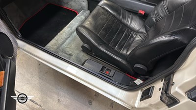 Lot 256 - 1988 RENAULT GTA V6