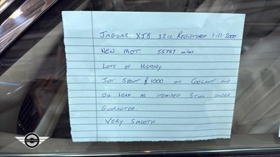 Lot 262 - 2000 JAGUAR XJ8 AUTO