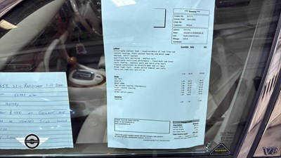 Lot 262 - 2000 JAGUAR XJ8 AUTO