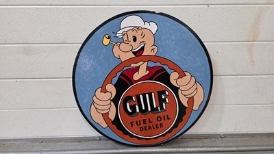 Lot 453 - WOODEN HAND PAINTED GULF FUEL OIL DEALER SIGN 19.5" DIA