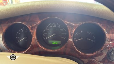 Lot 276 - 2001 JAGUAR SOVEREIGN V8 AUTO