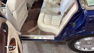 Lot 276 - 2001 JAGUAR SOVEREIGN V8 AUTO