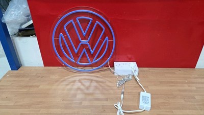 Lot 653 - VW NEON LIGHT UP SIGN 16" DIA