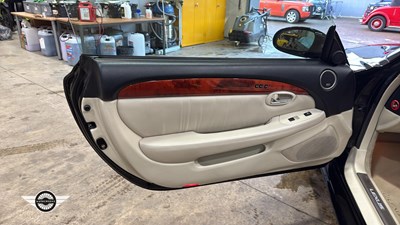 Lot 12 - 2006 LEXUS SC 430 AUTO