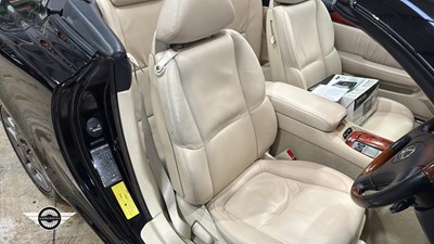 Lot 12 - 2006 LEXUS SC 430 AUTO
