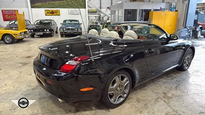 Lot 12 - 2006 LEXUS SC 430 AUTO