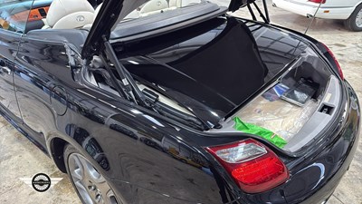 Lot 12 - 2006 LEXUS SC 430 AUTO