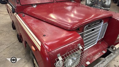 Lot 320 - 1982 LAND ROVER 109" - 4 CYL