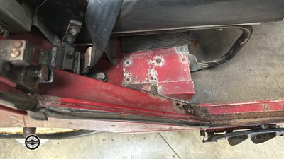 Lot 320 - 1982 LAND ROVER 109" - 4 CYL