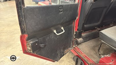 Lot 320 - 1982 LAND ROVER 109" - 4 CYL