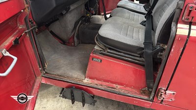 Lot 320 - 1982 LAND ROVER 109" - 4 CYL