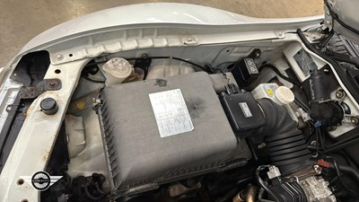 Lot 326 - 2002 MITSUBISHI