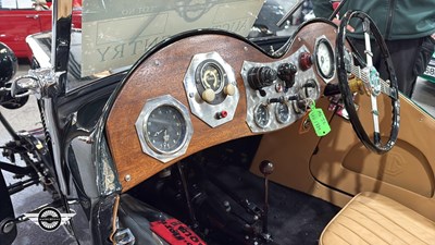 Lot 332 - 1932 MG MIDGET