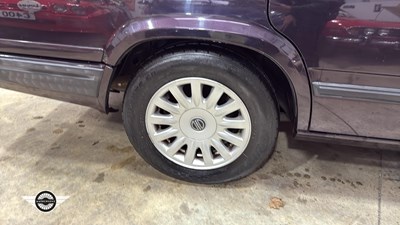 Lot 342 - 1997 VOLVO 940 CELEBRATION AUTO