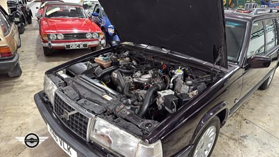Lot 342 - 1997 VOLVO 940 CELEBRATION AUTO