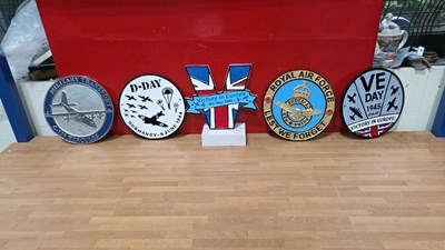 Lot 529 - 5 CAST REPRO WW2 STYLE SIGNS