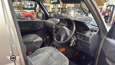 Lot 364 - 1998 MITSUBISHI SHOGUN GLS TD
